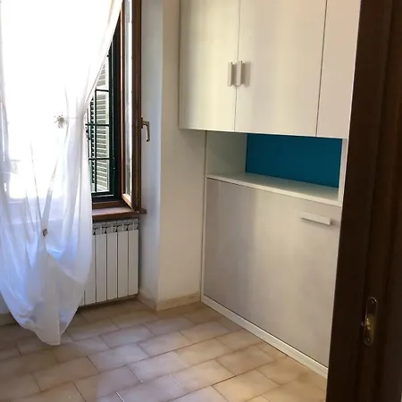 A Due Passi Dalla Storia E Dalla Movida Romana * Rom